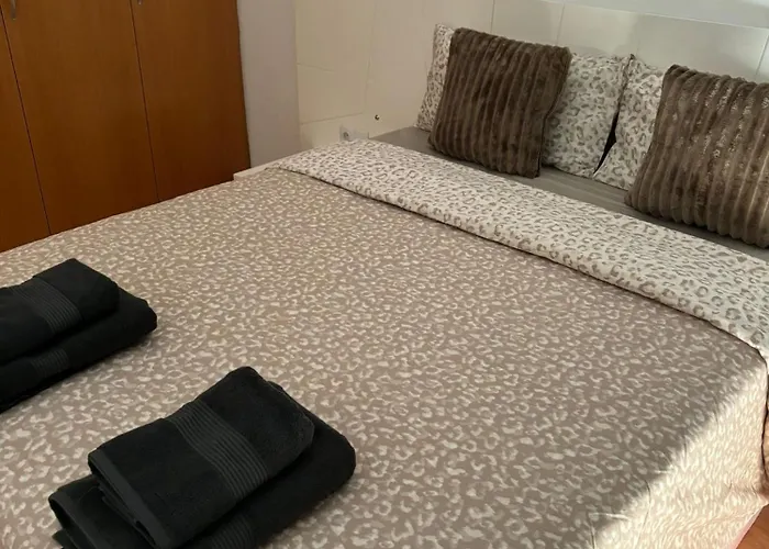 Casa Mercaderes Con Garaje